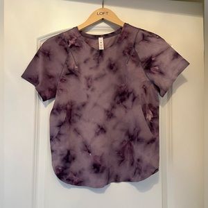 NWOT Lululemon Tee
